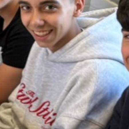 GONZALO SALGADO DE 3º DE LA ESO LLEGA A LA FINAL DE LAS OLIMPIADAS MATEMÁTICAS